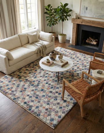5' 5 x 8' Hand Knotted Darya Wool Rug