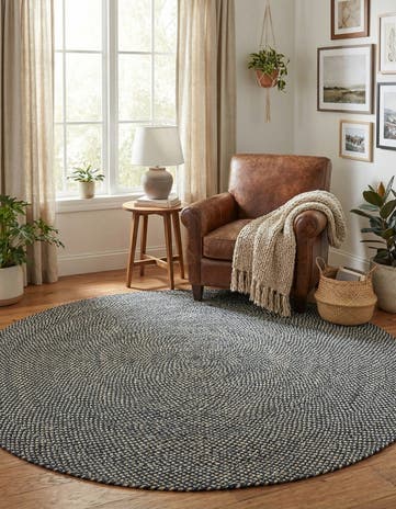7' 10 x 7' 10 Handmade Tweed Braided Jute Round Rug