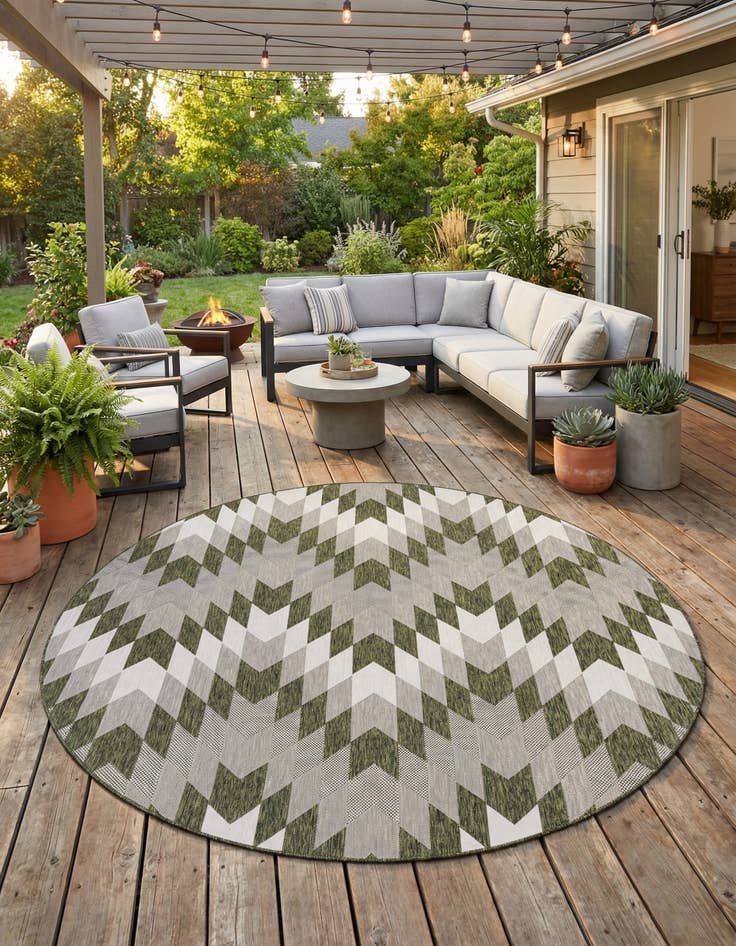 Detail image of 10' x 10'  Washable Modern Indoor / Outdoor Round Rug
