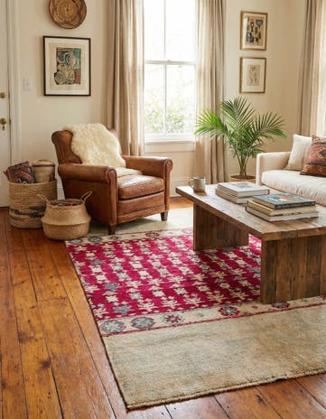 5' 1 x 7' 11 Hand Knotted Darya Wool Rug