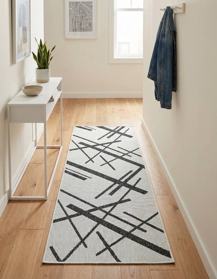 Detail image of  2' x 6'  Washable Modern Indoor / Outdoor Runner Rug