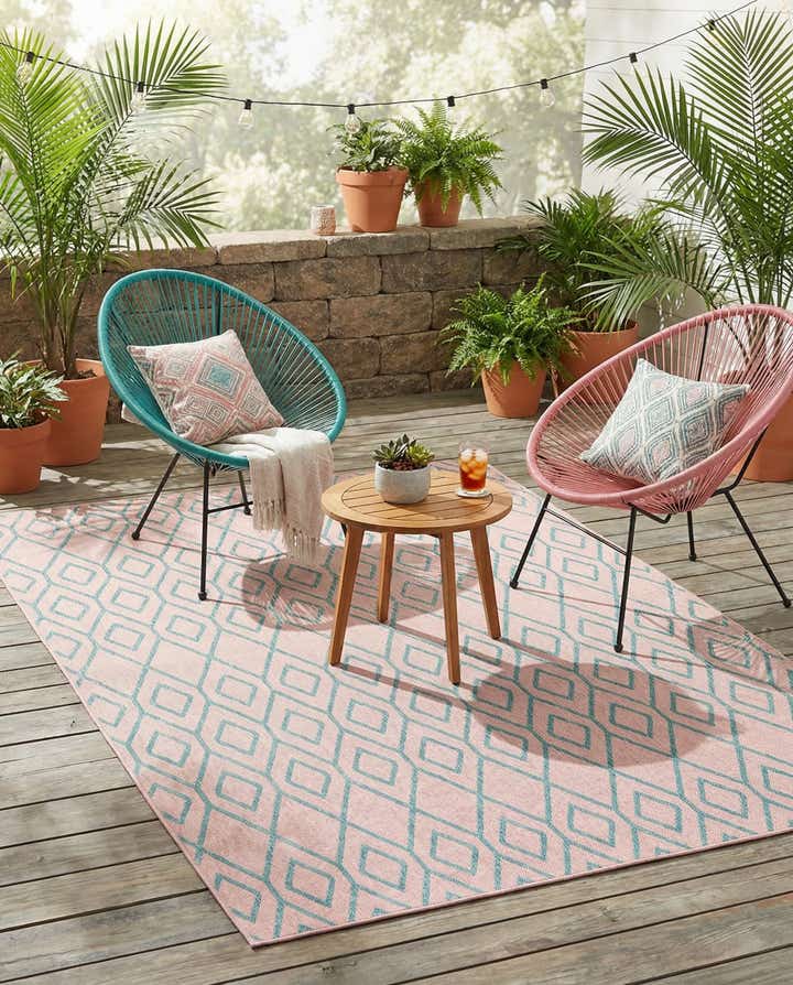 7' x 10' Easy-Clean Jill Zarin Turks and Caicos Indoor / Outdoor Rug