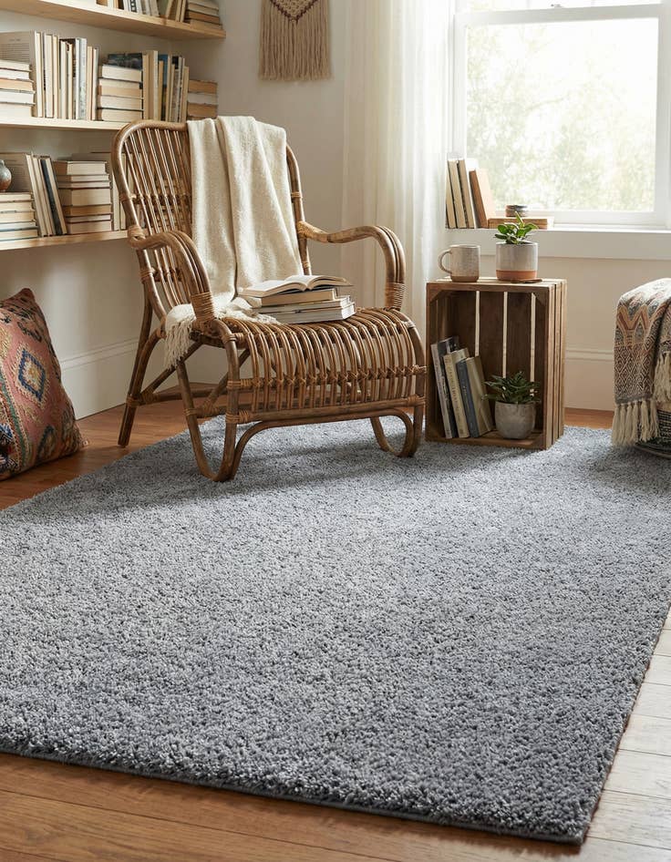 Detail image of 6' x 9' Zermatt Shag Rug