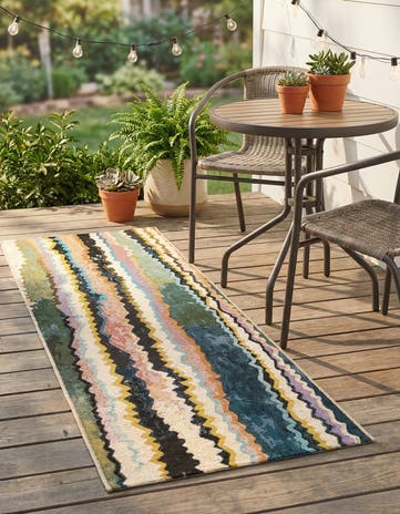 2' x 5' Easy-Clean Modern Indoor / Outdoor Runner Rug
