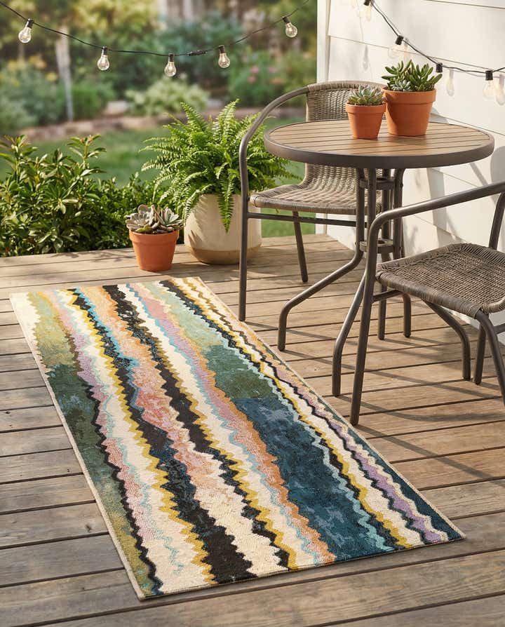 2' x 5' Easy-Clean Modern Indoor / Outdoor Runner Rug