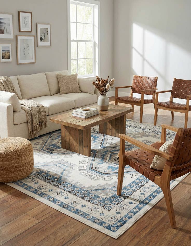 Detail image of  7' 10 x 7' 10 Charlotte Square Rug