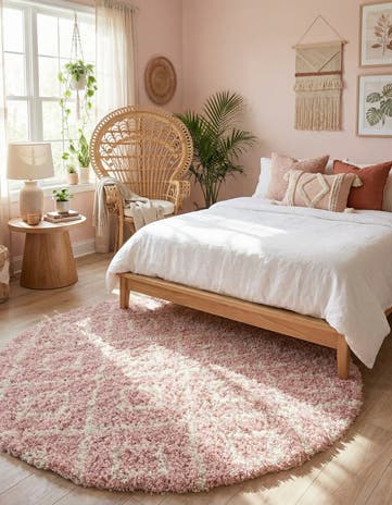 Light Pink Lattice Shag Round Rug