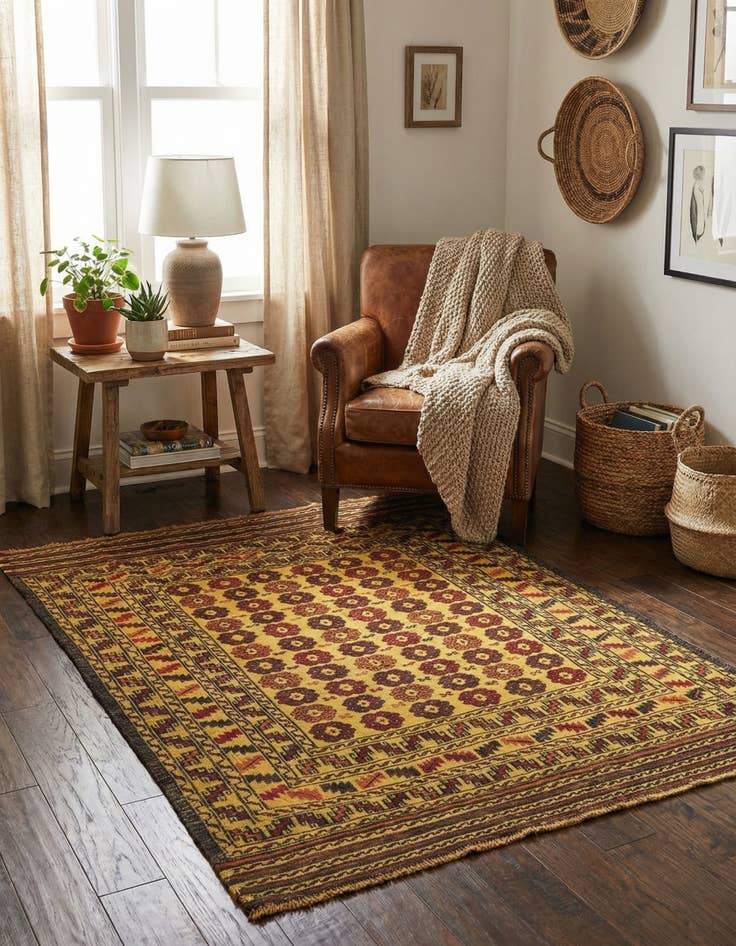 Detail image of 4' 2 x 5' 9  Hand Woven Kilim Afghan Wool Rug