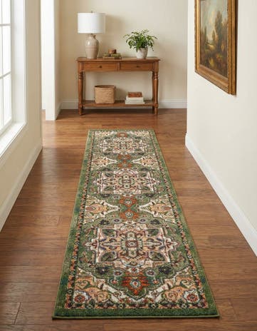 2' 7 x 10' Isabella Runner Rug