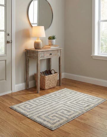 2' x 3' Greek Key Rug