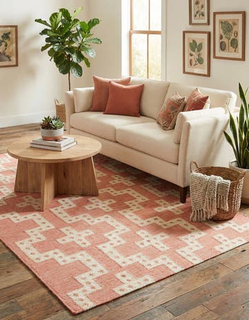 Rose and White Hand Woven Kilim Wool Rug