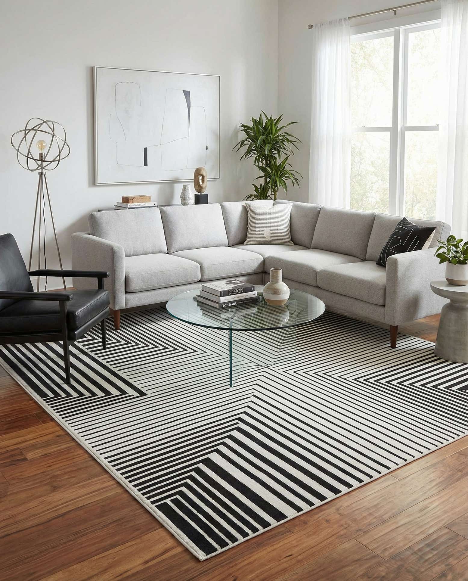 7' 10 x 7' 10 Milano Square Rug