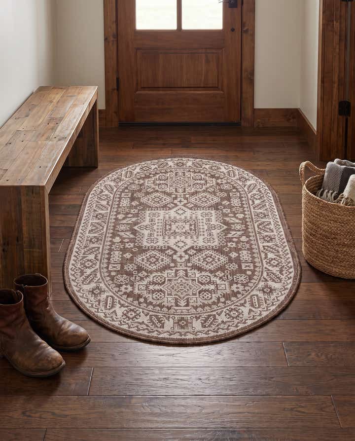 3' x 5' 3 Easy-Clean Aztec Indoor / Outdoor Oval Rug