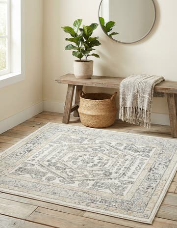 4' x 4' Aurelia Square Rug