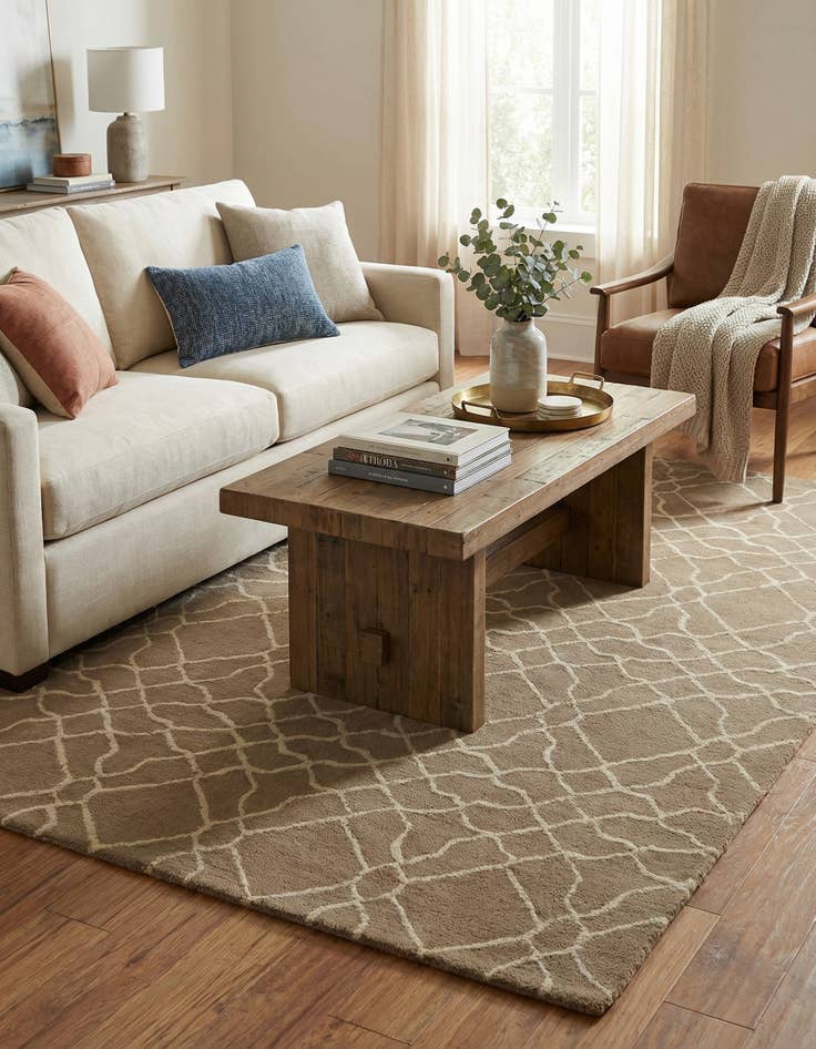 Detail image of 5' x 7' 11 Luna Wool Rug