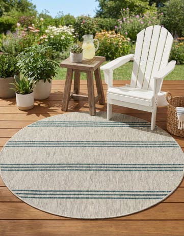 4' x 4' Easy-Clean Jill Zarin Anguilla Indoor / Outdoor Round Rug