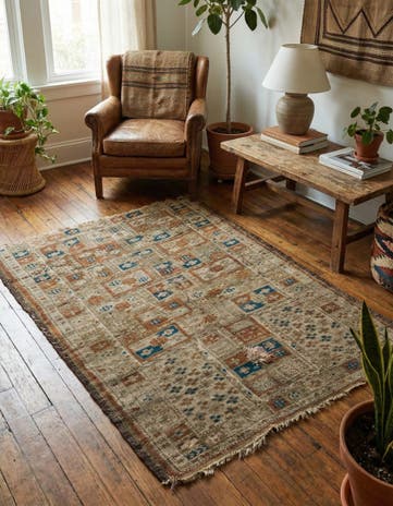 3' 10 x 4' 5 Hand Knotted Hamedan Persian Wool Square Rug