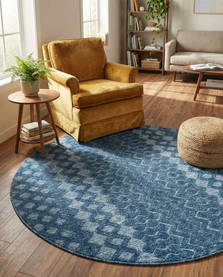 5' 3 x 5' 3 Easy-Clean Trellis Textured Indoor / Outdoor Round Rug