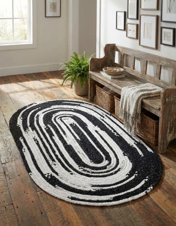 Black and White Handmade Braided Chindi Oval Rug