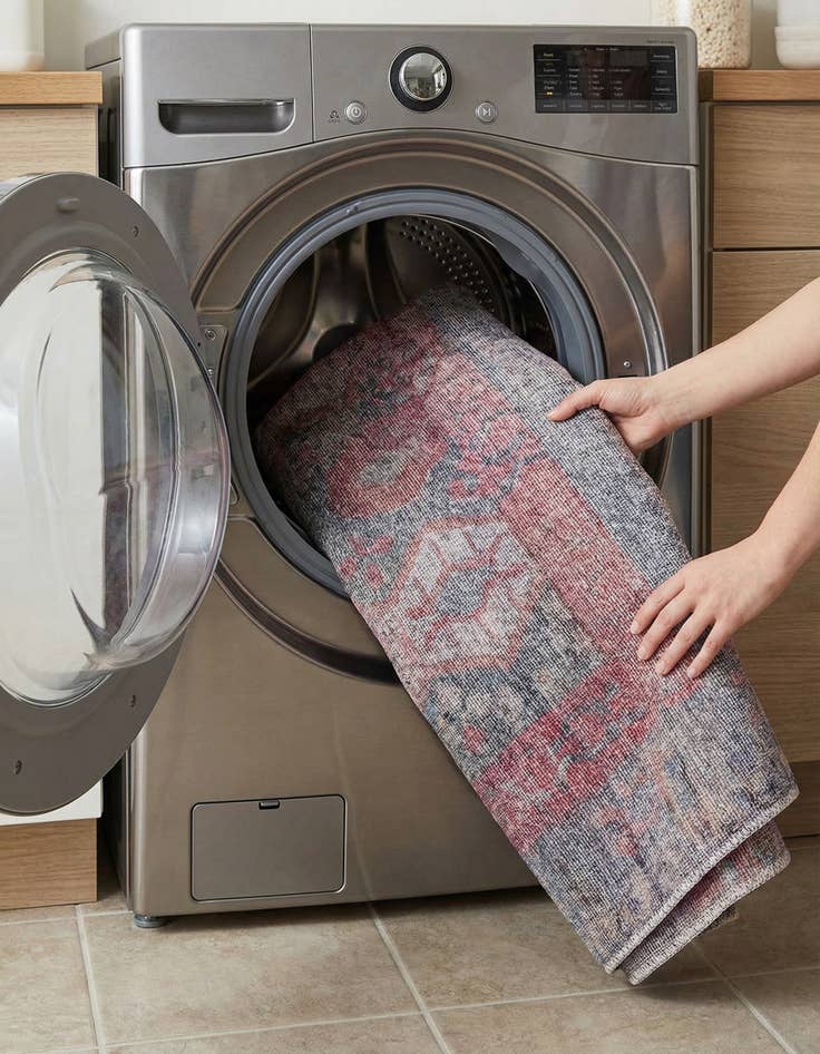 Detail image of  7' 3 x 10'  Washable Sisu Rug