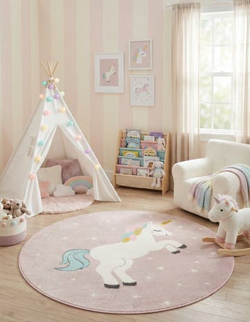5' 3 x 5' 3 Unicorn Whimsy Kids Round Rug