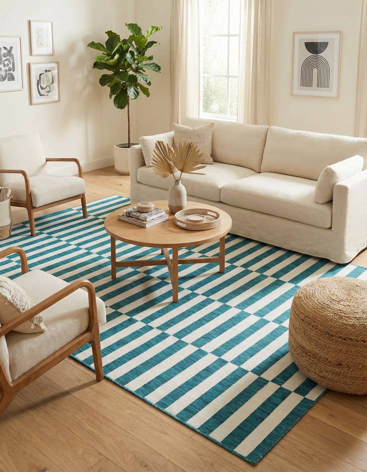 Detail image of 7' 10 x 11' Easy-Clean Striped Indoor / Outdoor Rug