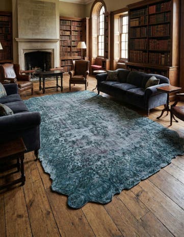 10' 4 x 17' 2 Vintage Royal Wool Rug