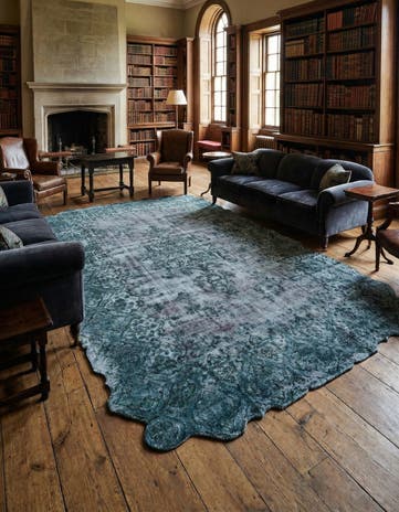 10' 4 x 17' 2 Vintage Royal Wool Rug