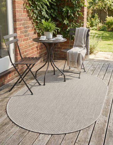 3' x 5' 3 Easy-Clean Solid Indoor / Outdoor Oval Rug