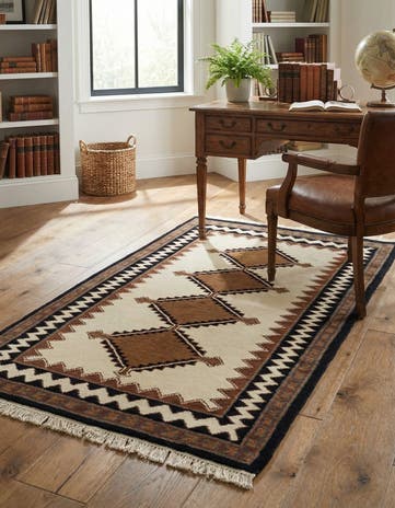 3' x 5' 2 Hand Knotted Ferdos Wool Rug