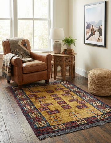 2' 9 x 4' 2 Hand Knotted Kazak Wool Rug