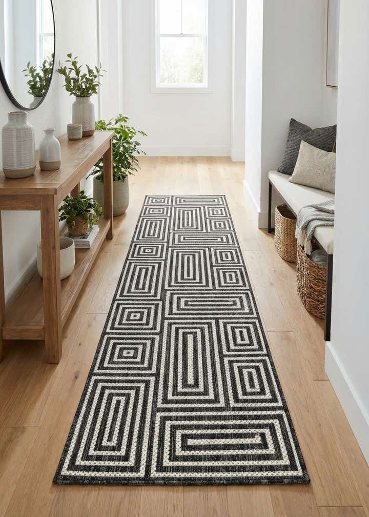 2' x 8' Easy-Clean Modern Indoor / Outdoor Runner Rug