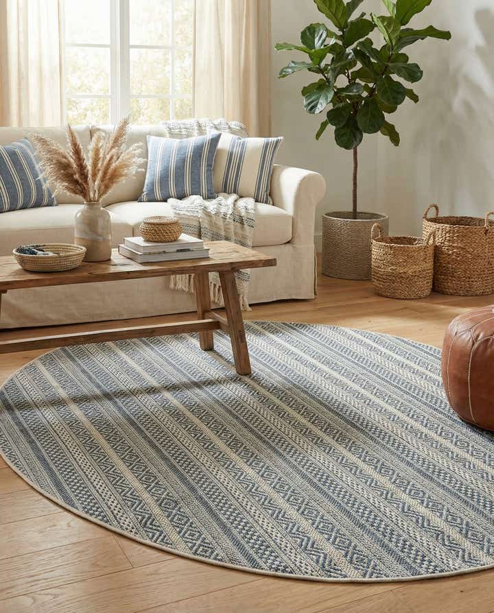 5' 3 x 5' 3 Easy-Clean Ribbon Indoor / Outdoor Round Rug