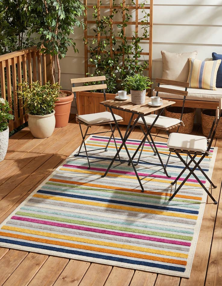 Detail image of 5' 3 x 8'  Washable Aruba Indoor / Outdoor Rug