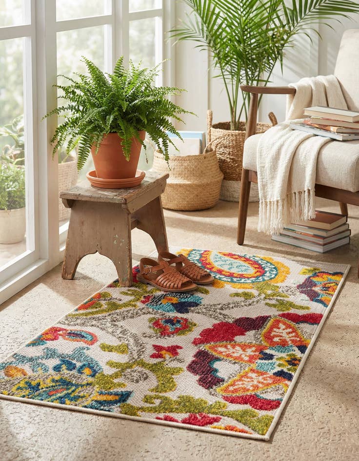 Detail image of 2' x 3' Easy-Clean Casablanca Indoor / Outdoor Rug