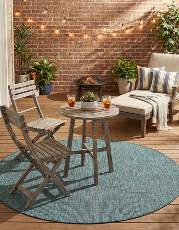 5' 3 x 5' 3 Easy-Clean Solid Indoor / Outdoor Round Rug