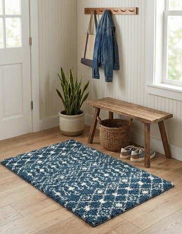 2' x 3' Moroccan Trellis Shag Rug