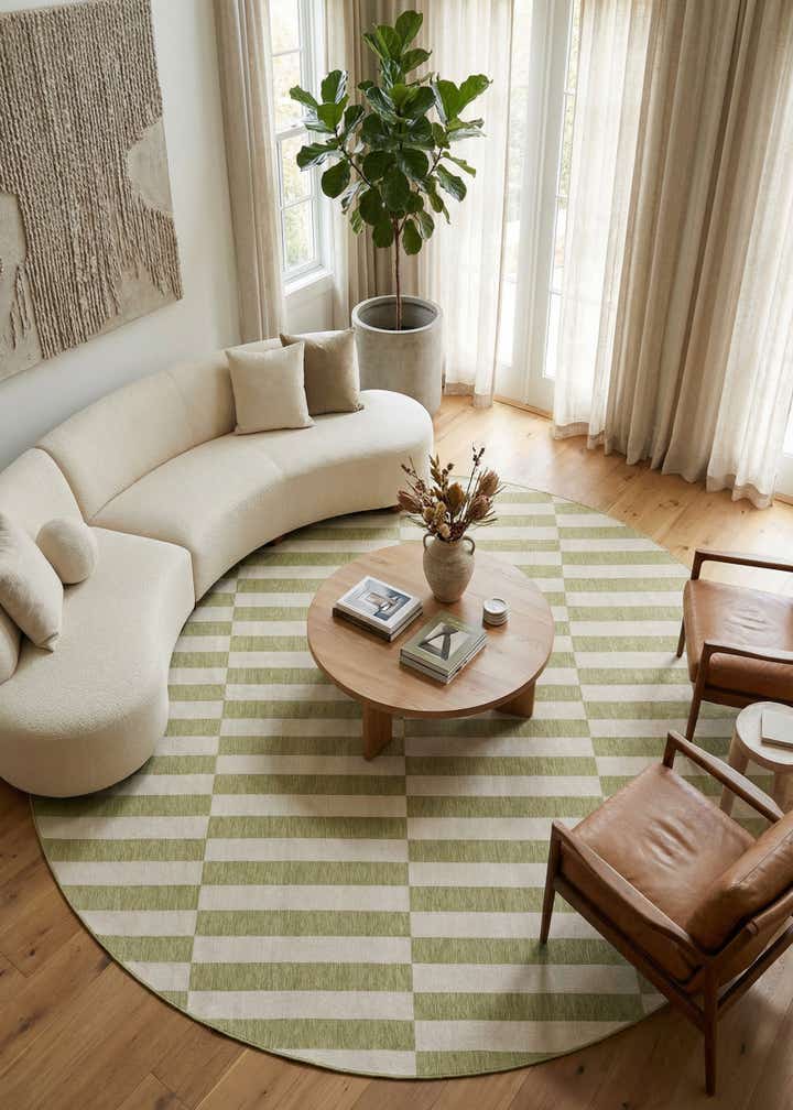 13' x 13' Easy-Clean Striped Indoor / Outdoor Round Rug