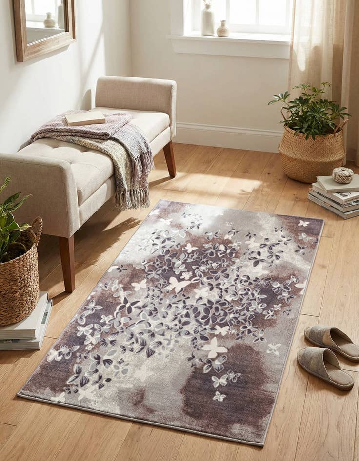 Detail image of  1' 4 x 1' 4 Vince Camuto Sample Rug