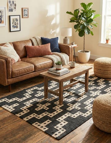 4' 1 x 6' 1 Hand Woven Kilim Wool Rug