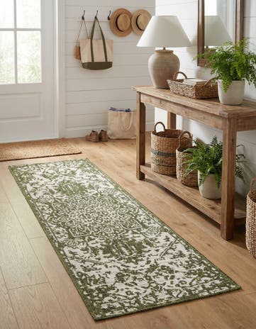 2' x 6' Easy-Clean Jill Zarin Dubai Indoor / Outdoor Runner Rug