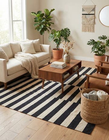 4' 1 x 5' 10 Hand Woven Kilim Modern Wool Rug