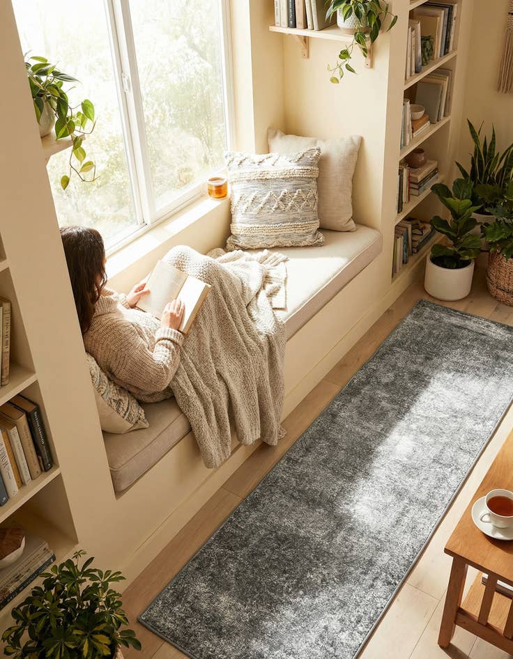 Detail image of  2' 2 x 12' Oregon Runner Rug