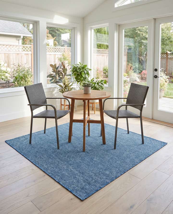 5' 3 x 5' 3 Easy-Clean Solid Indoor / Outdoor Square Rug