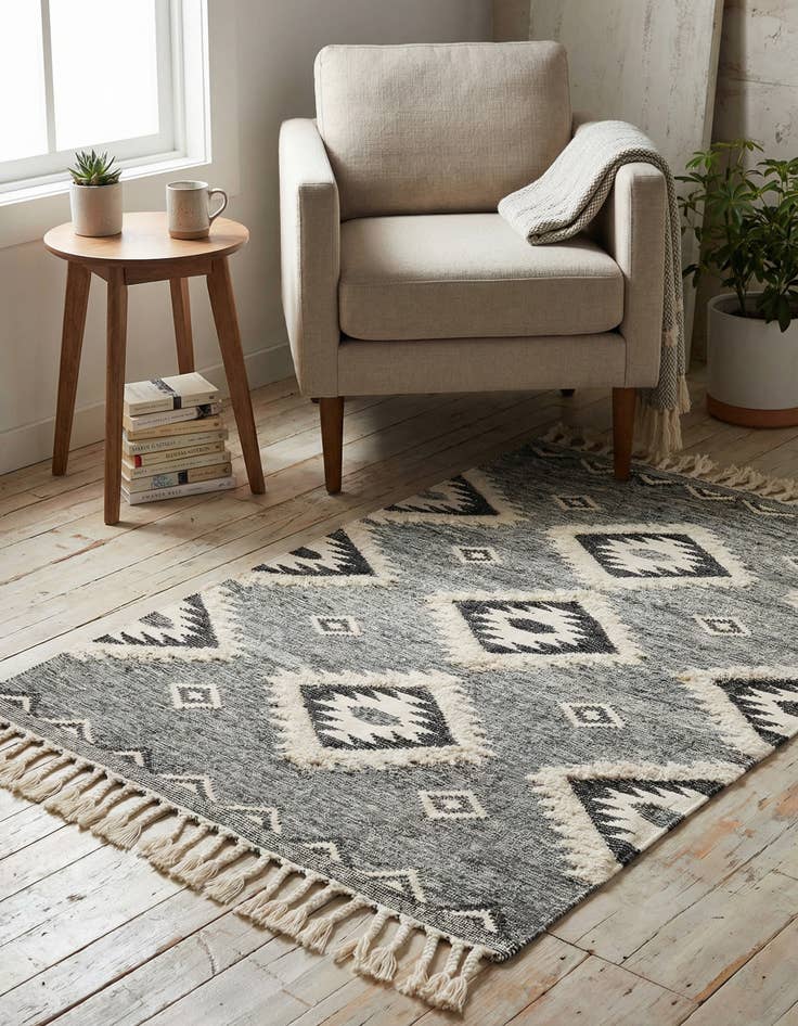 Detail image of 1' 7 x 1' 7  Hand Woven Arizona Wool Sample Rug