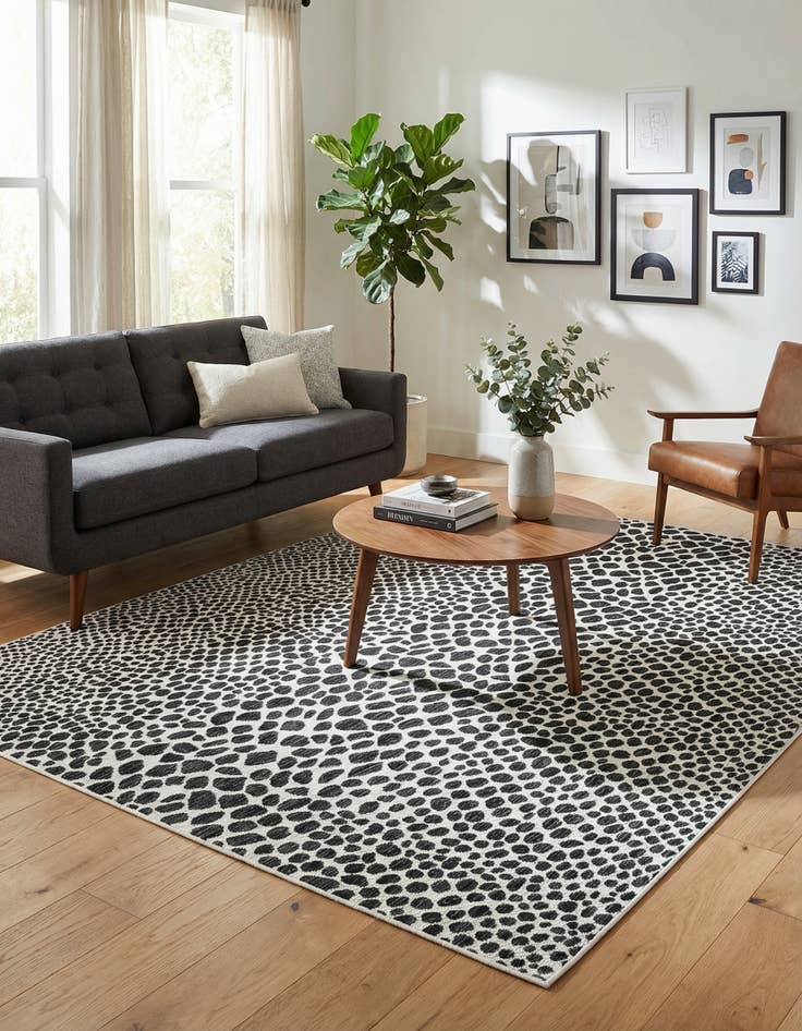 Detail image of 7' x 10' Easy-Clean Jill Zarin Cape Town Indoor / Outdoor Rug
