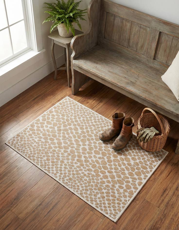 Detail image of 2' x 3' Easy-Clean Jill Zarin Cape Town Indoor / Outdoor Rug