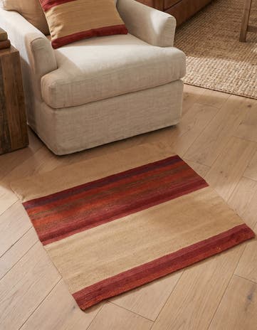 2' 4 x 2' 5 Hand Woven Pillow Wool Square Rug