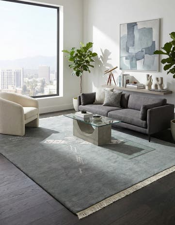 5' 6 x 7' 10 Hand Knotted Nepal Wool Rug