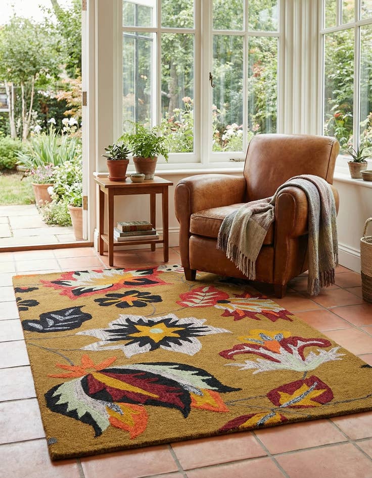 Detail image of 5' 1 x 8' 1 Agra Wool Rug
